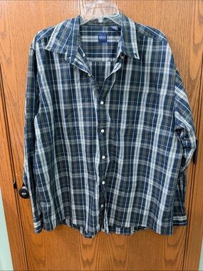 Men’s Basic Editions Navy and Green Plaid Button-Down Shirt